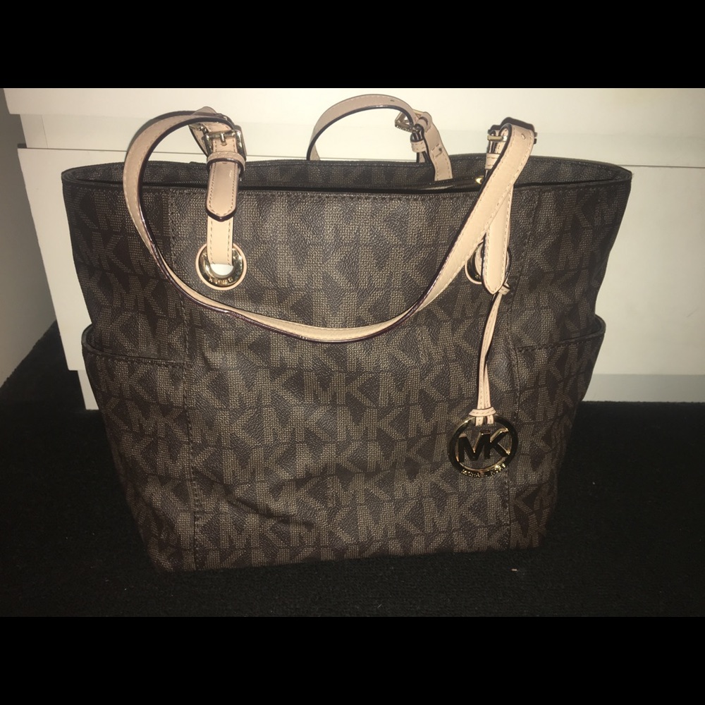 Michael Kors “Jet Set” Tote Bag